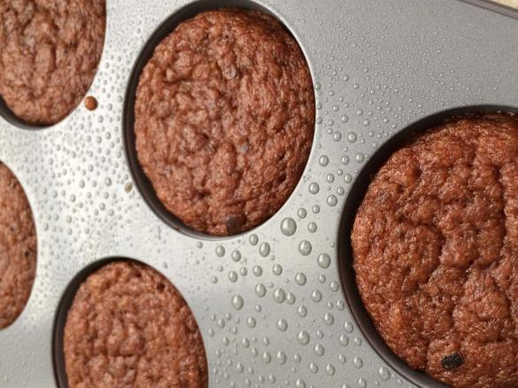 Sugar Free Choc Banana Muffins