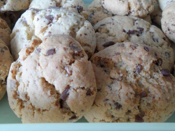 Chunky Choc Chip Cookies