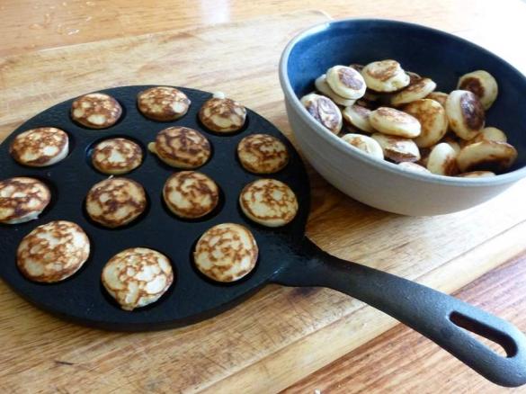 Poffertjes (Dutch pancakes)