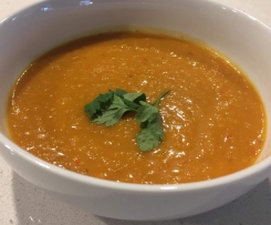 Spicy Roasted Sweet Potato Soup