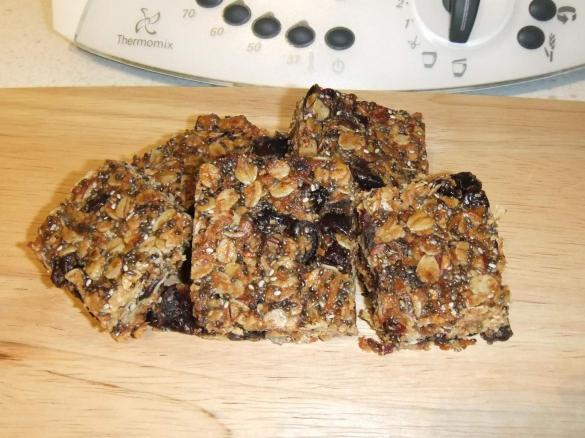 Chia Seed Muesli Bars