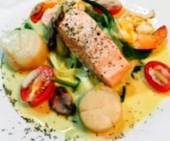 Salmon With Prawns and Scallops in Champagne Butter Cream Sauce