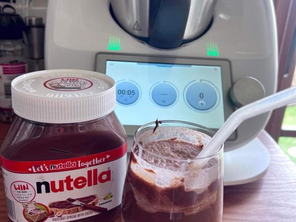 Delux Nutella shake