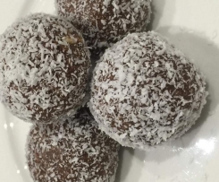 Choc-vanilla balls