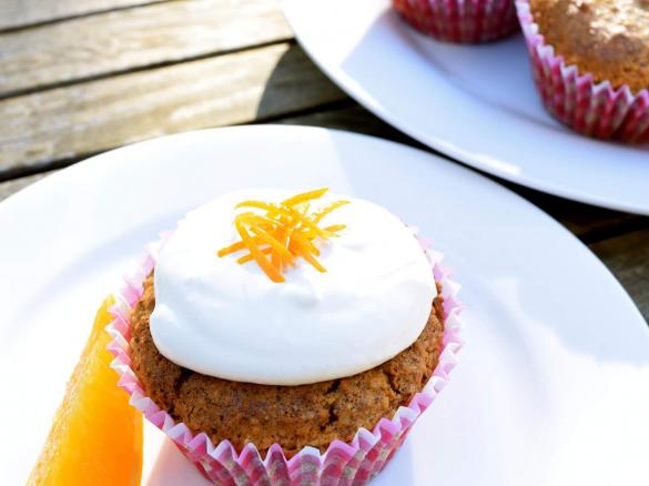 Sugar-Free Hazelnut Orange Cupcakes