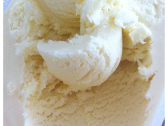 Scoopable Vanilla Ice Cream (not solid!) - Egg free
