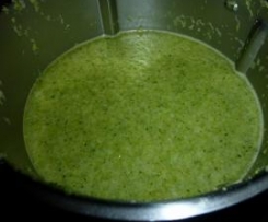 Broccoli and parmesan soup