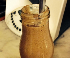 Choc-Hazelnut 'green' Smoothie
