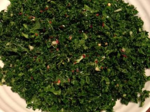 Kale, lemon and chilli salad