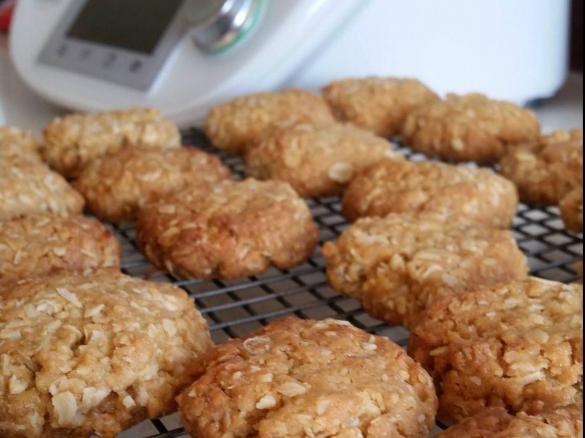 Sylvia Shrapnel's ANZAC Biscuits