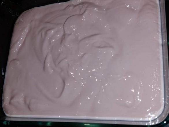 Strawberry Moove Yoghurt