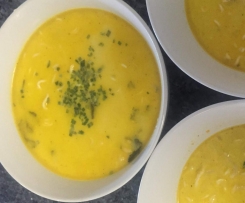 Chicken, vegetable and noodle soup