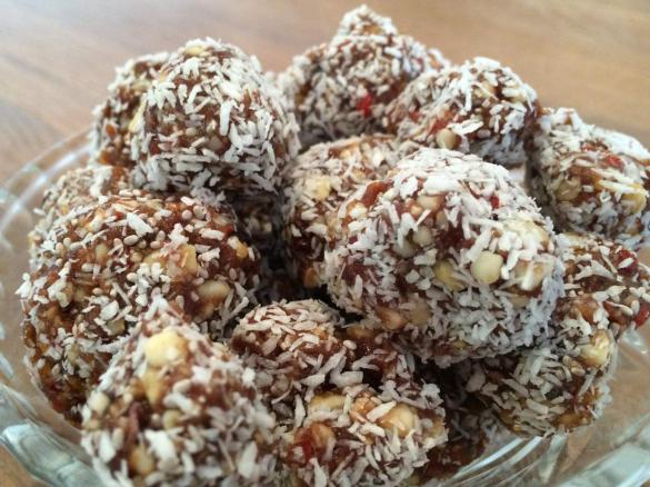 Superfood Bliss Balls - Paleo