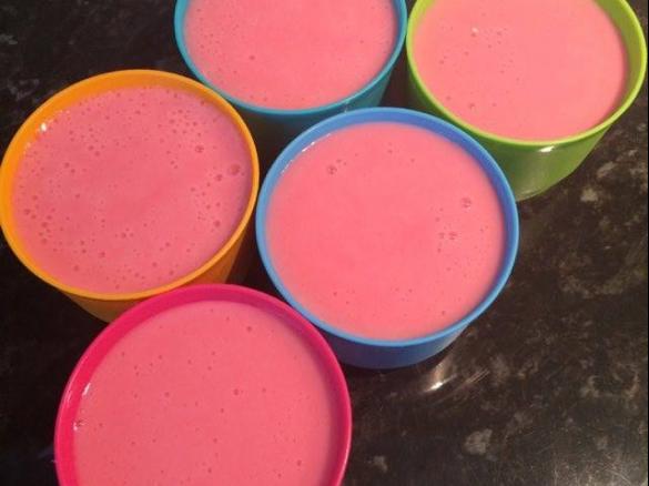 Egg-Free Strawberry Yogo