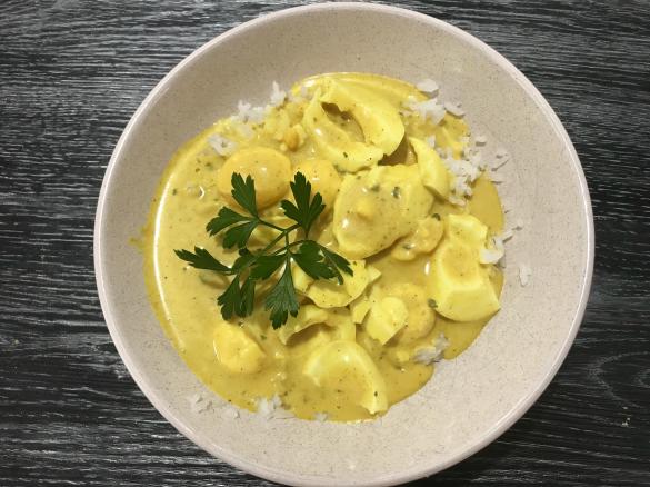 Curried eggs with rice
