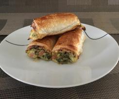 Spinach, Bacon and Cheese Sausage Rolls