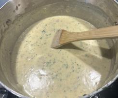 Cheesy potato & bacon soup