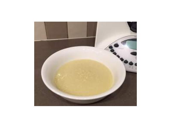 Creamy Cauliflower Soup with Parmesan