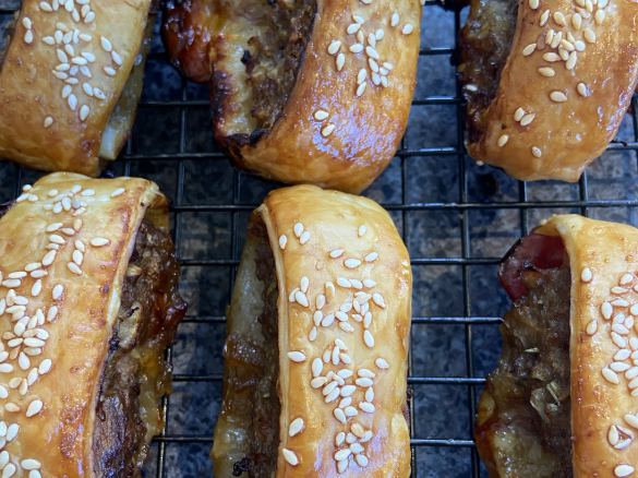 Old Fashioned Sausage Rolls