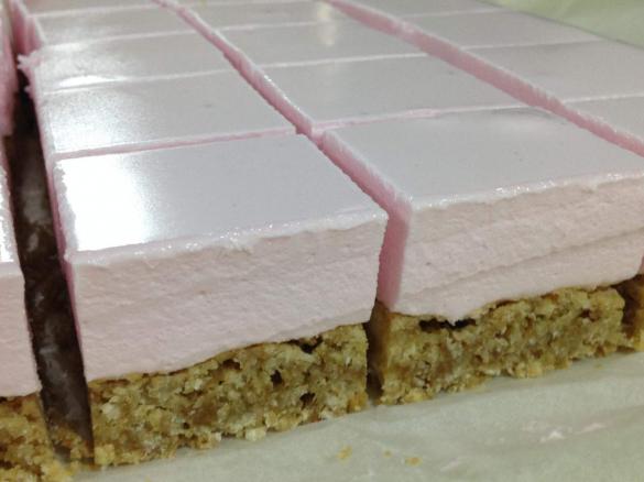 Marshmallow slice