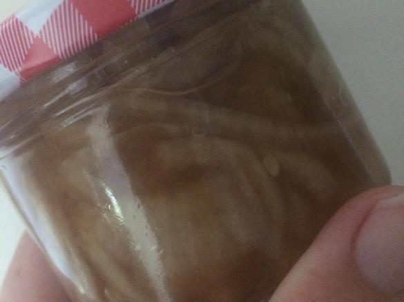 Garlic and honey sandwich pickles