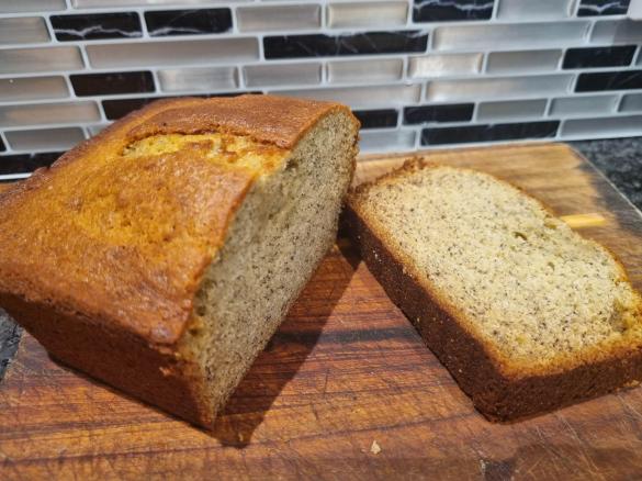 Tanya's Easy Banana Cake / Loaf or Muffins
