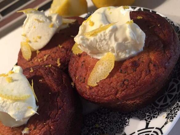 Coconut Poppyseed and Lemon Cupcakes (Sugar Free)