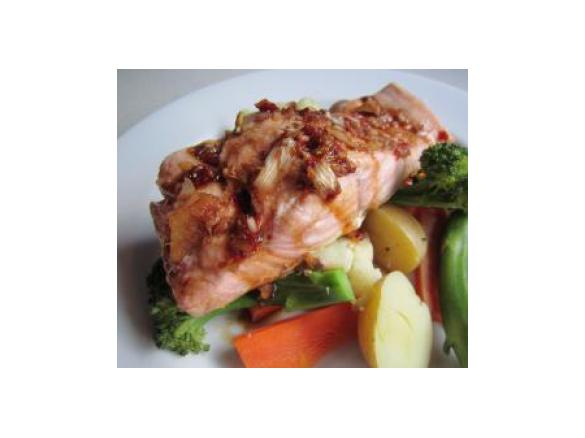 Simple Steamed Salmon