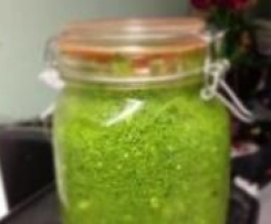 Basil parsley cashew pine nut pesto