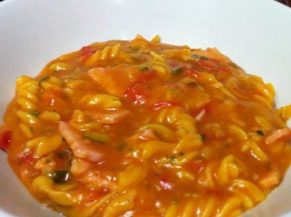 Creamy Bacon & Vegetable Pasta