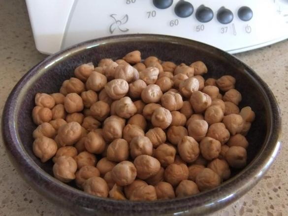 Aromatic Chickpea Soup