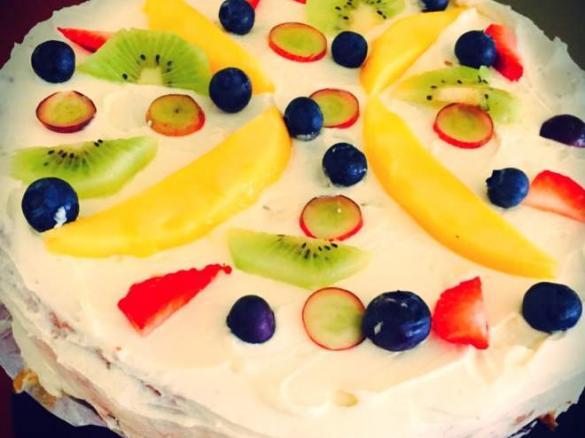 Fruit cake & Eggnog Cheese cake