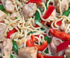 Warm chicken and noodles with ginger and hoisin sauce