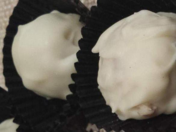 Sonia's white chocolate truffles