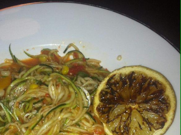 Zucchini Pasta with Charred Capsicum