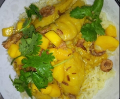 Green Fish Curry with Mango and Shallot Salsa 