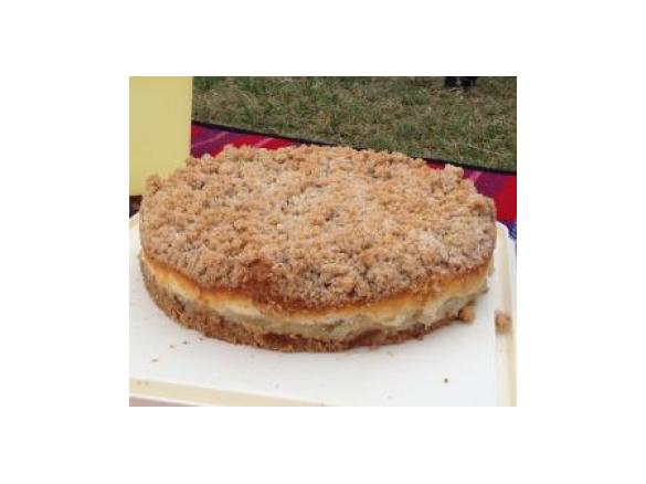 Apple Crumble Cheesecake