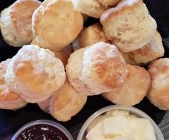 Easy and Fluffiest Scones Ever