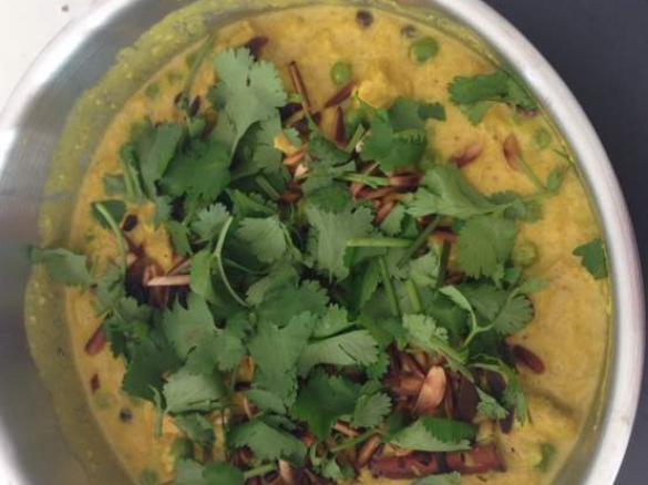 Chicken & Almond Curry