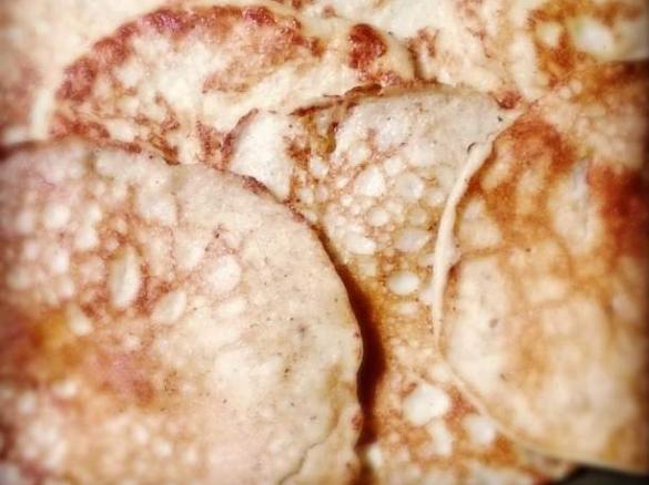 Pumpkin Pancakes - 2 Ingredients! 