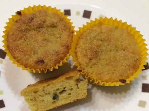 Banana and Passionfruit Cupcakes