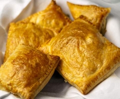 Creamy Chicken Curry Parcels (Standard or with YIAH)