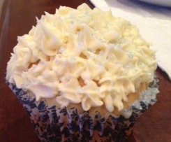 Classic Vanilla Cup Cakes