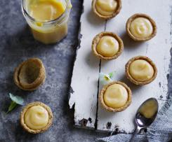 Lemon curd - Louise Keats