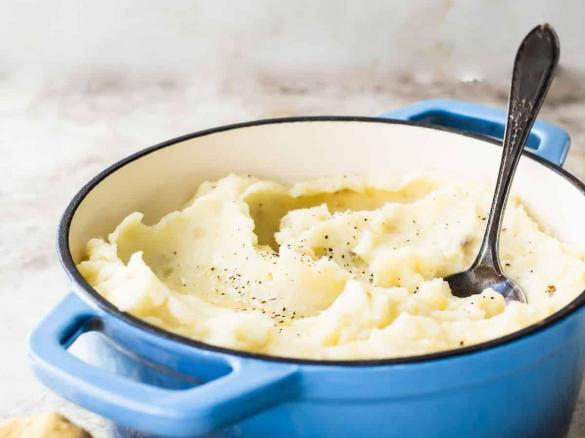 Roasted Garlic and Parmesan Mash (from Cookidoo braised lamb and mash recipe)