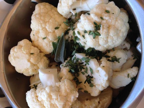 Cauliflower and Pear Soup