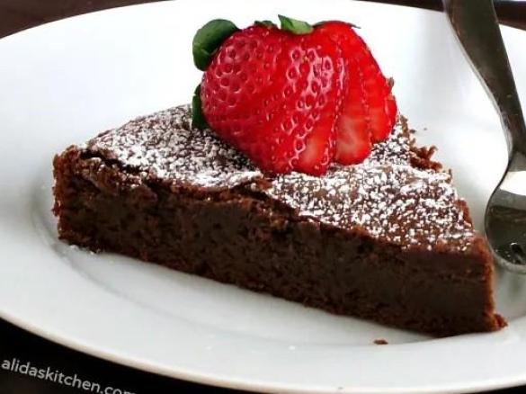 Chickpea chocolate peanut butter cake