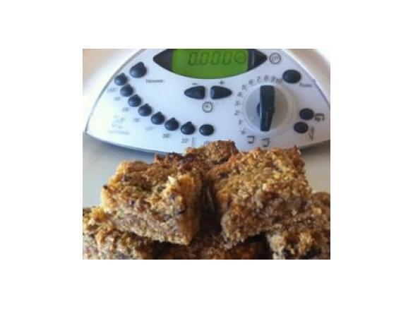  DREAM BARS (adapted from Womens Weekly Recipe)