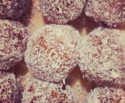 Date and Almond Balls