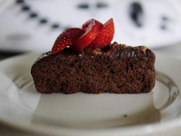 Chocolate protein cake